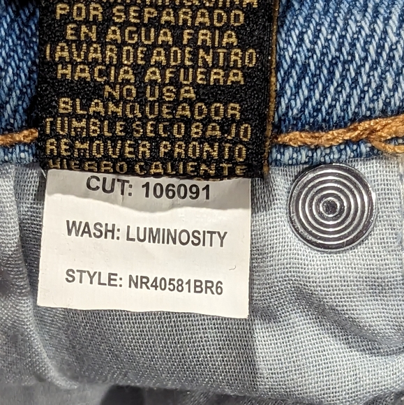 Rachel Roy Kindness Mid Rise Girlfriend Distressed Jeans Size 8/29 - Picture 13 of 13